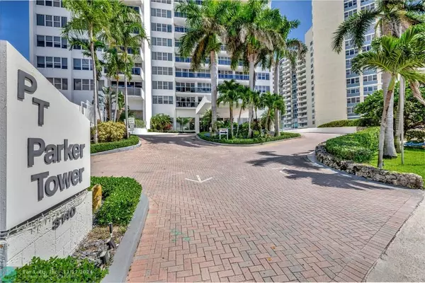 Hallandale Beach, FL 33009,3140 S Ocean Dr  #2105