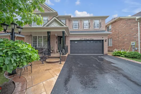 147 Whitwell DR, Brampton, ON L6P 1L2