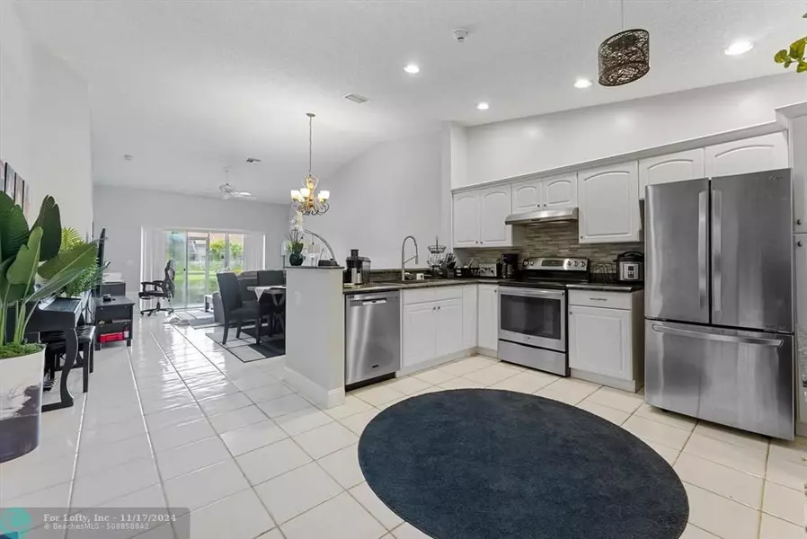 10354 Mateo Court, Boca Raton, FL 33498