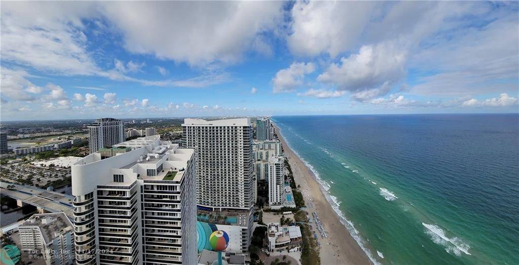 Hallandale Beach, FL 33009,1830 S Ocean Dr  #5111