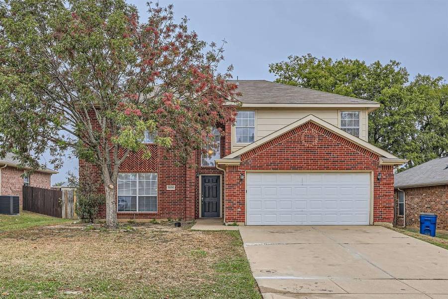 1608 Cancun Drive, Mansfield, TX 76063