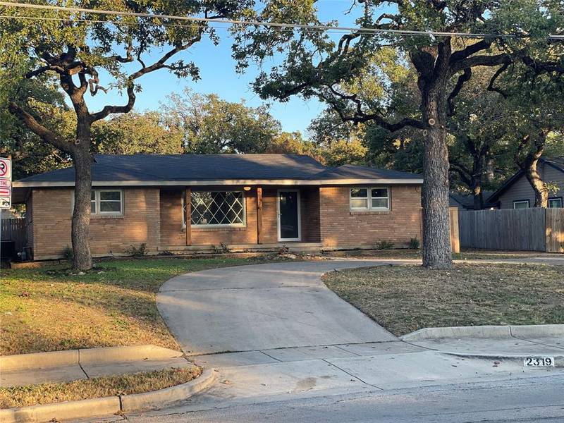 2319 Stark Street, Fort Worth, TX 76112