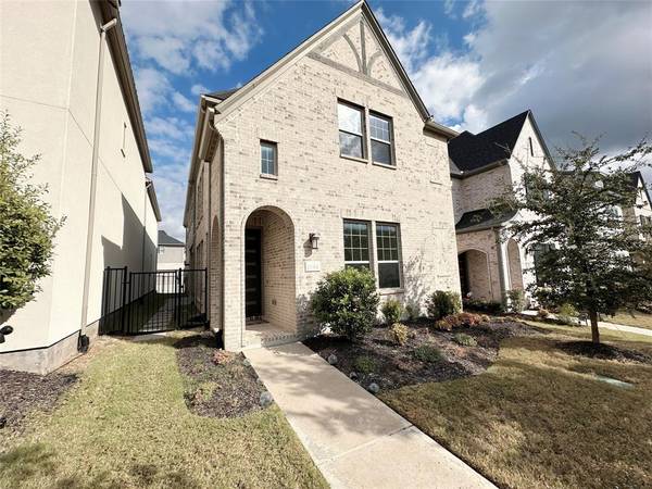 Allen, TX 75013,1046 Sarah Street