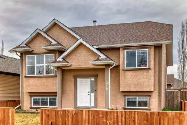 Red Deer, AB T4P 0B3,312 Jenner CRES