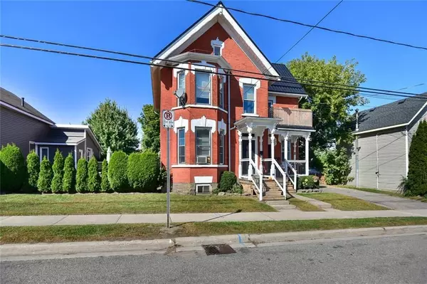 Brockville, ON K6V 4L9,18 HAVELOCK ST