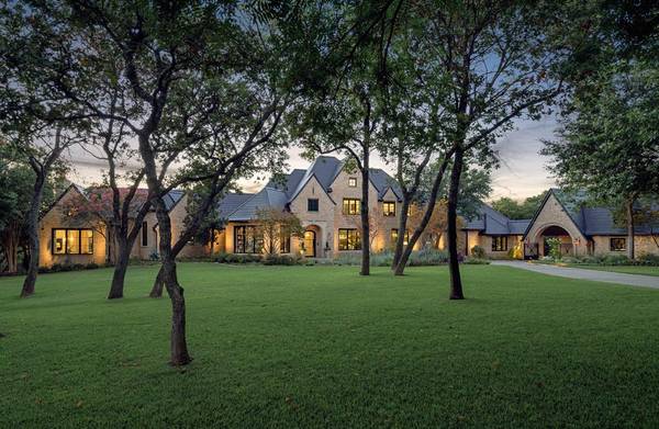 2005 Bayshore Drive, Flower Mound, TX 75022