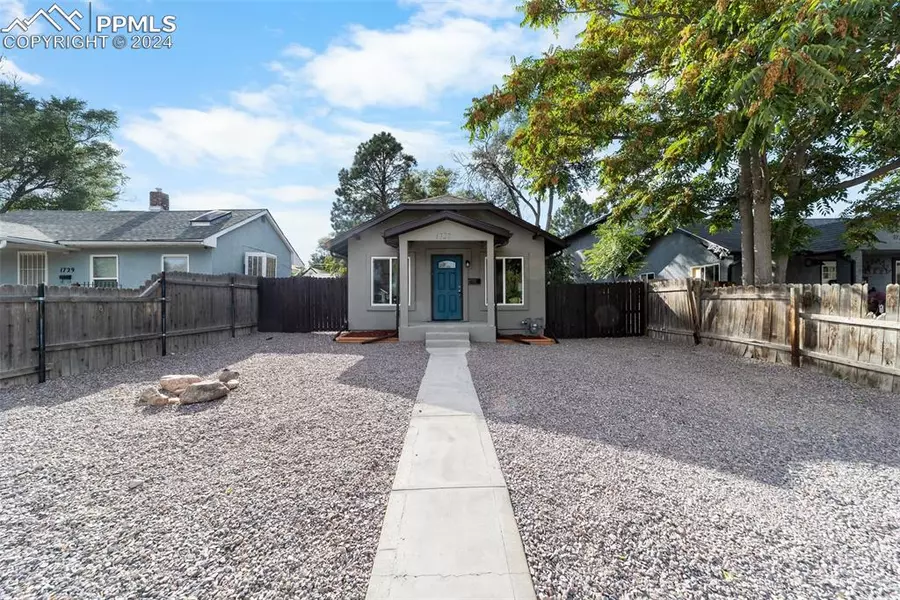 1727 Bragdon AVE, Pueblo, CO 81004