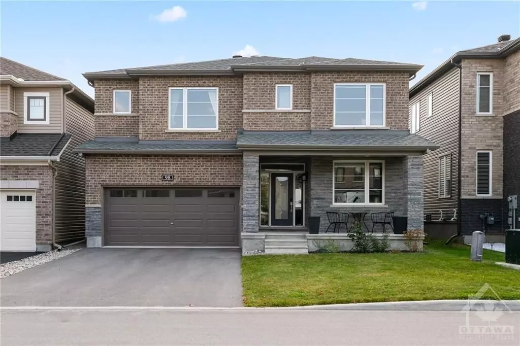 Barrhaven, ON K2J 6W2,98 RALPH ERFLE WAY