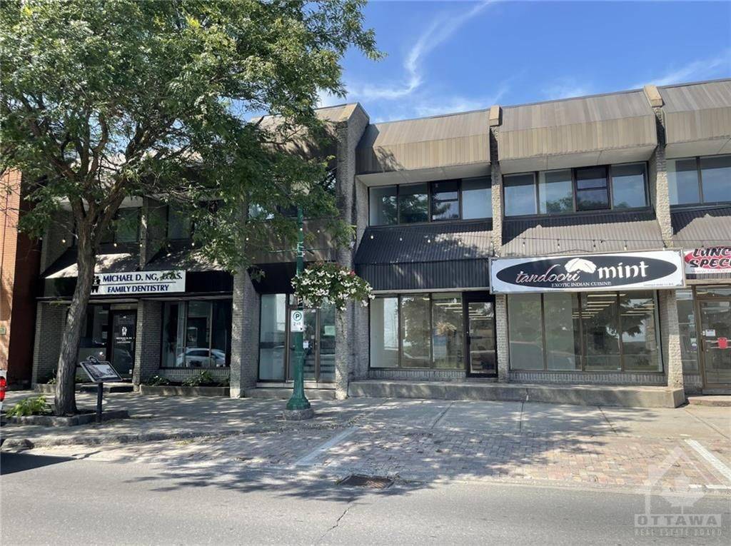 Brockville, ON K6V 1B1,50 KING ST E #202