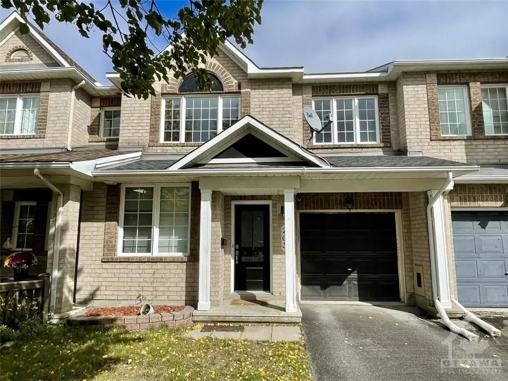 Barrhaven, ON K2G 6W3,263 CRESTHAVEN DR