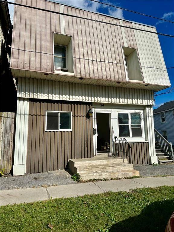 24 MARLBOROUGH ST S, Cornwall, ON K6H 3Z3