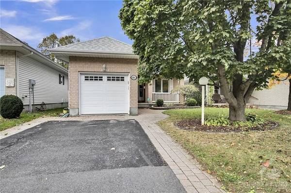 6103 ABBOTT ST, Stittsville - Munster - Richmond, ON K2S 1V5