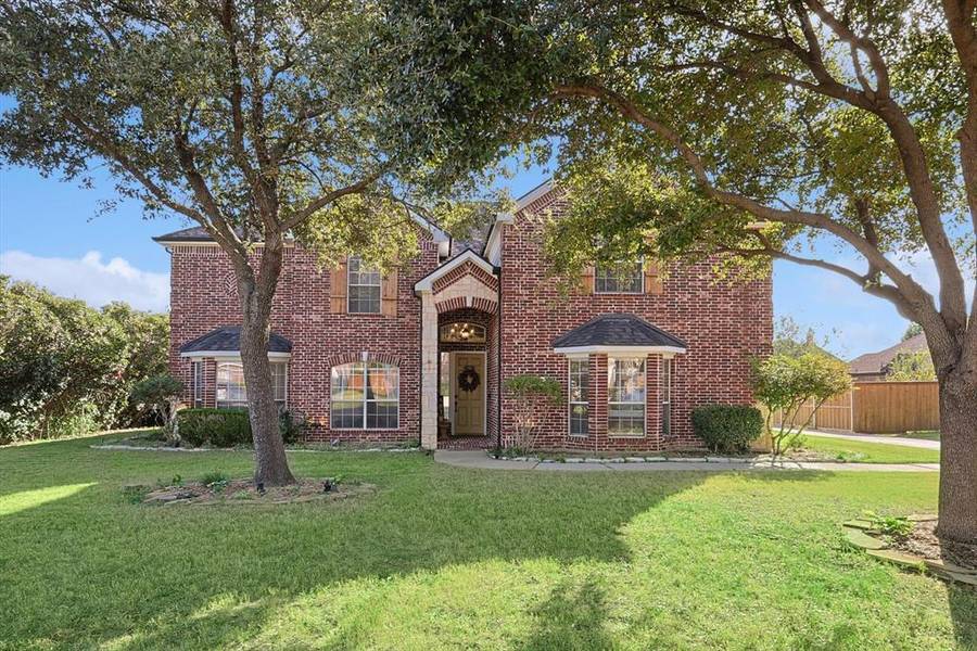 9748 Rancho Drive, Fort Worth, TX 76244