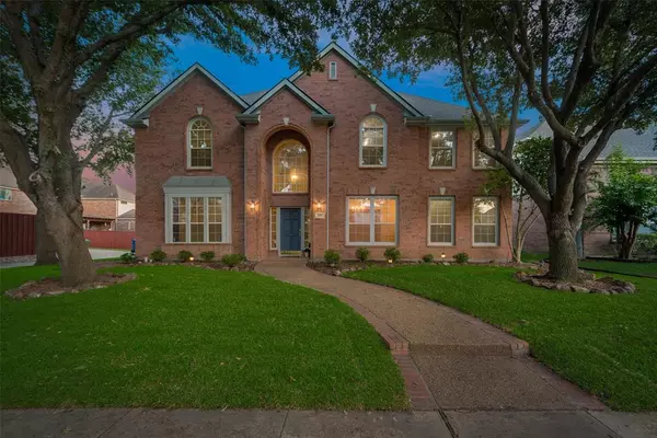 518 Green Apple Drive, Garland, TX 75044