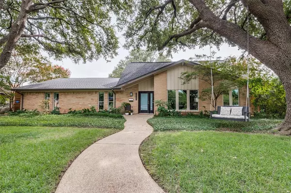 3488 Webb Garden Drive, Dallas, TX 75229