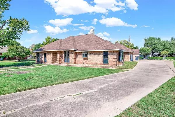 Murphy, TX 75094,415 Woodcrest Circle