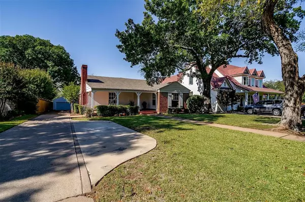 Fort Worth, TX 76109,2570 Highview Terrace