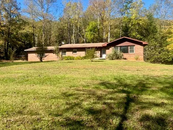 5016 Highway 76, Young Harris, GA 30582