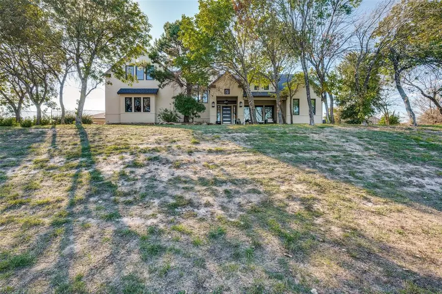 343 Silver Canyon Drive, Fort Worth, TX 76108