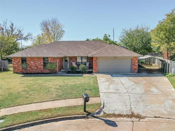 820 NE 20th Street, Moore, OK 73160