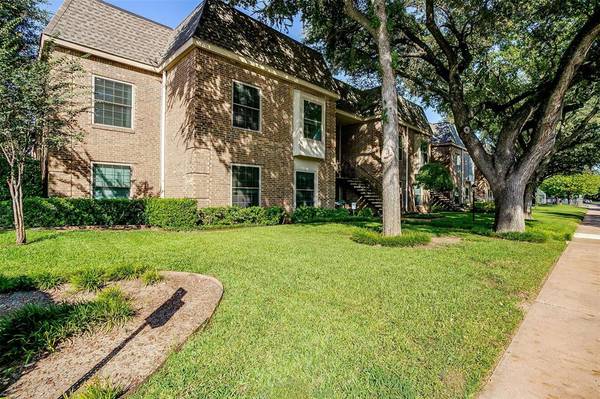 Fort Worth, TX 76109,4426 Harlanwood Drive #129