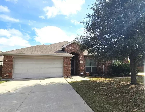 526 Westminster Drive, Midlothian, TX 76065