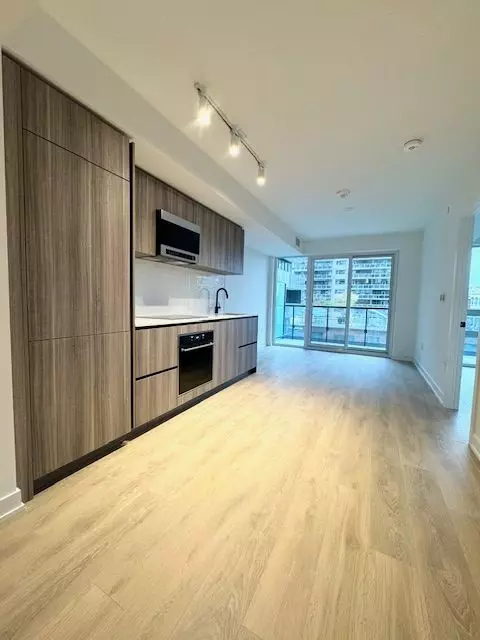 117 Broadway AVE #518, Toronto C10, ON M4P 1V3