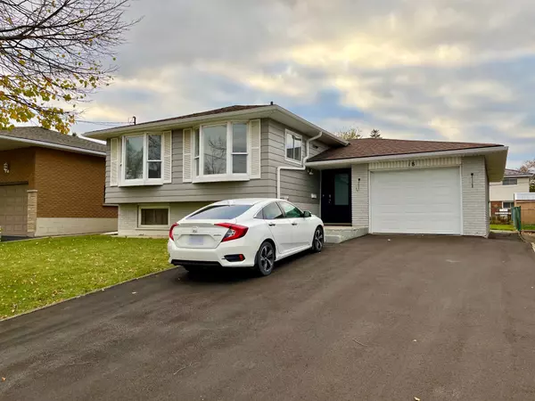 18 Caledon AVE #Main, Hamilton, ON L9C 3C6