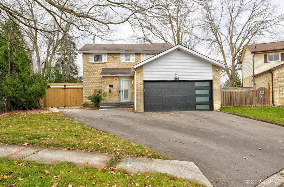 106 Wesley ST, Newmarket, ON L3Y 3N8