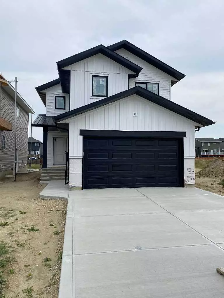 Blackfalds, AB T4M 0M7,118 Palmer CIR