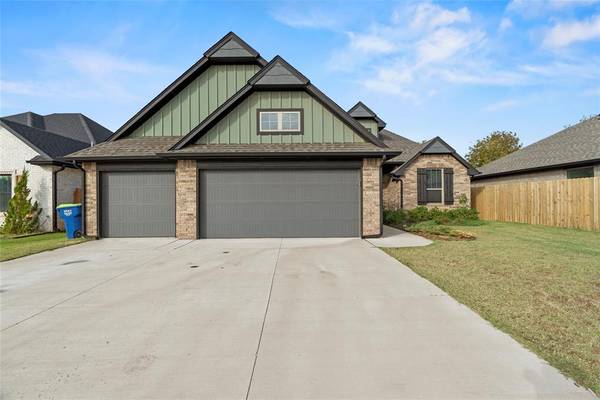 641 E Barajas Terrace, Mustang, OK 73064