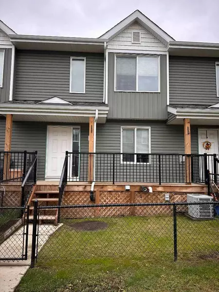 401 Athabasca AVE #42, Fort Mcmurray, AB T9J 0A1