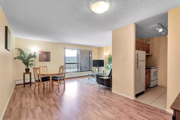 Calgary, AB T2R 0H7,718 12 AVE SW #508