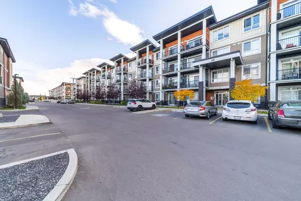 Calgary, AB T2X 4M9,30 Walgrove WALK Southeast #314