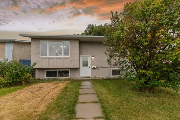 275 Rundlecairn RD Northeast, Calgary, AB T1Y2X8