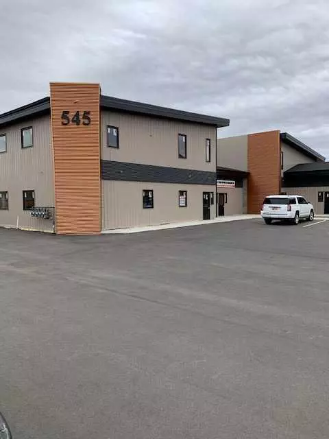 Lethbridge, AB T1J 1Y6,545 W T Hill BLVD S #20