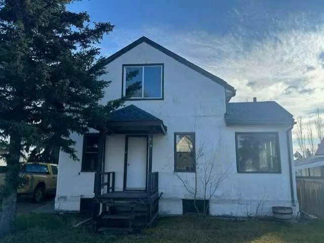 Hanna, AB T0J 1P0,309 4 AVE East