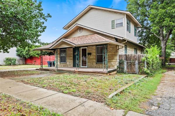 2521 Mckinley Avenue, Fort Worth, TX 76164