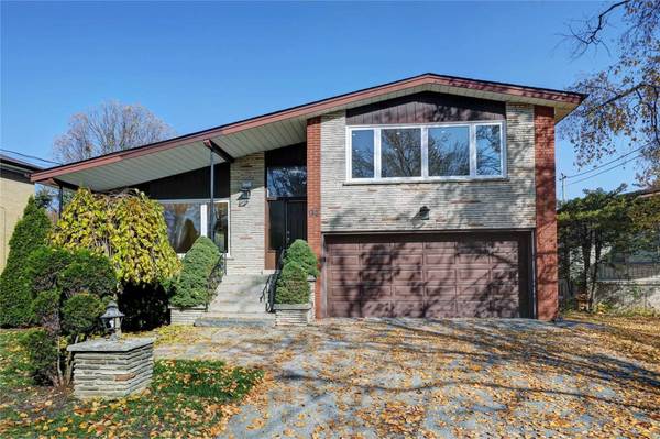 94 Rockford RD, Toronto C07, ON M2R 3A7