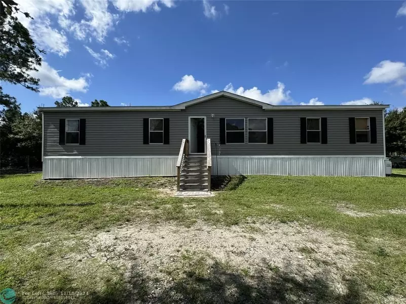 530 Hunting Club Ave, Clewiston, FL 33440