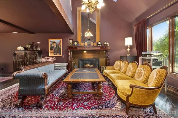 Ottawa, ON K1T 1A2,3565 ALBION RD