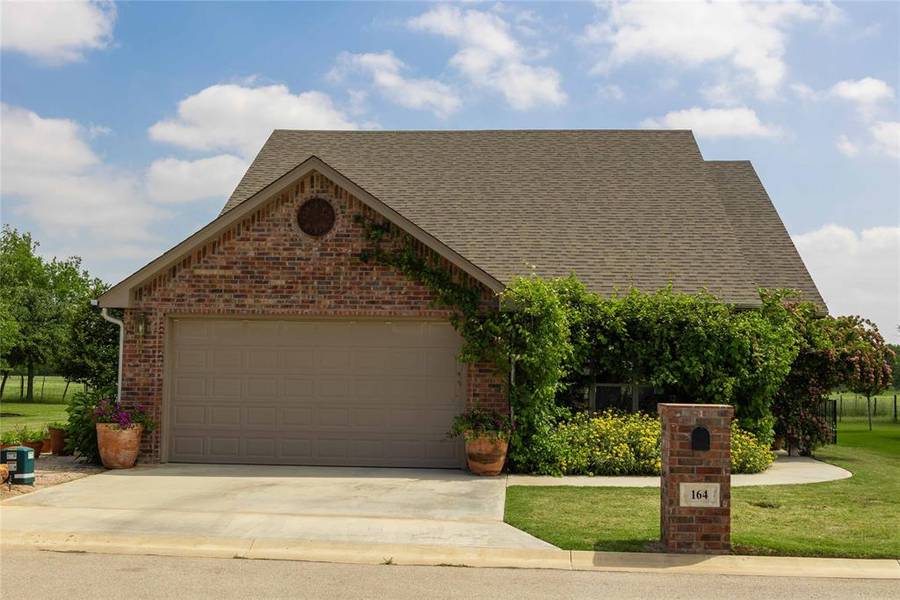 164 Abby Road, Early, TX 76802