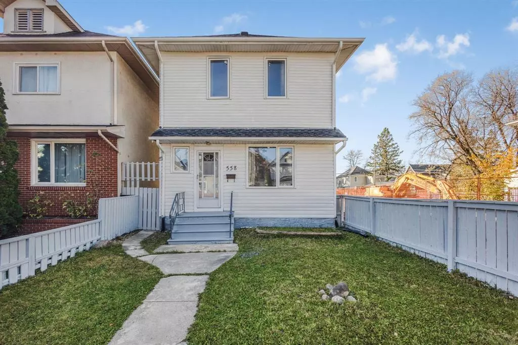 Winnipeg, MB R2W 1K9,558 Mountain AVE