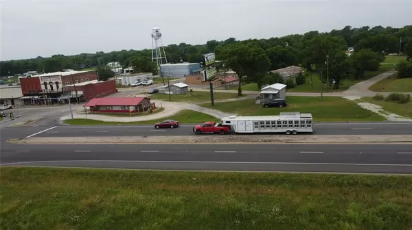 Lone Oak, TX 75453,101 Main Street