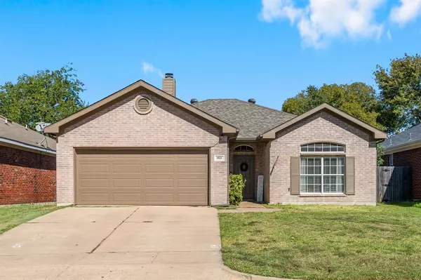 3521 Cattlebaron Drive, Fort Worth, TX 76262