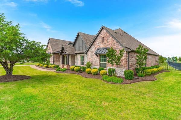 Cross Roads, TX 76227,1090 Forest Bend Court