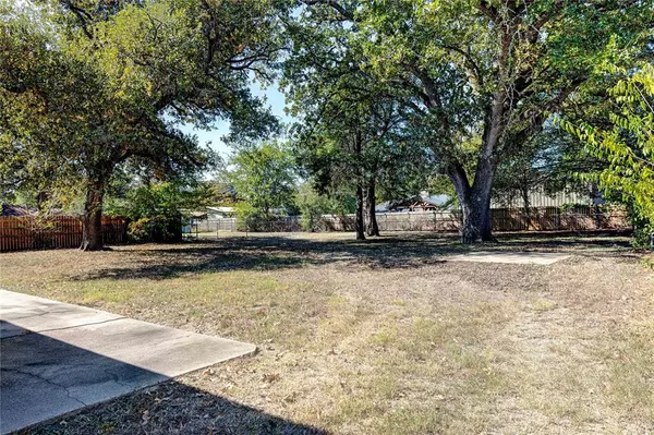 Fairfield, TX 75840,527 Robindale Lane