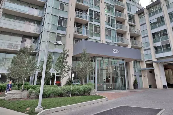 Peel, ON L5B 3Y5,225 Webb DR #1908