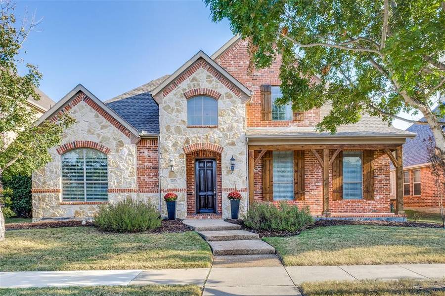 2445 Lady Of The Lake Boulevard, Lewisville, TX 75056