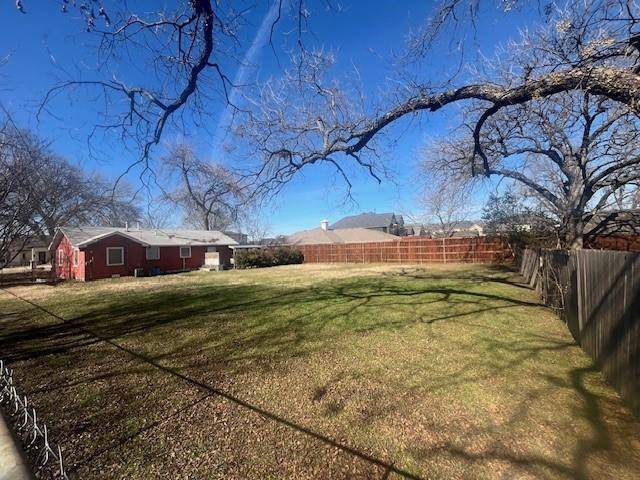 112 Kay Lane, Westworth Village, TX 76114